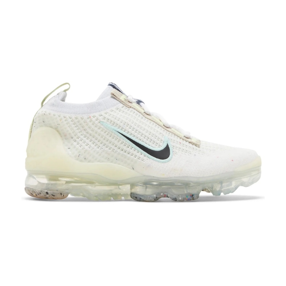 Nike Air VaporMax 2021 Flyknit GS 'Mismatched Swoosh - White' ( Youth 4.5 )